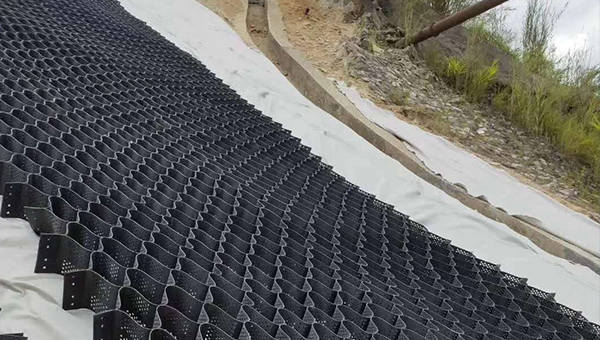 土工格室的具体用途